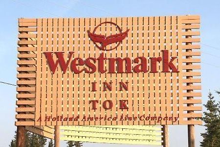 Westmark Inn Tok Kültér fotó